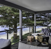 The Seaview - Designer Beachfront House - Accommodation Port Macquarie