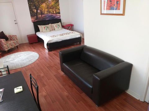 The Shelter Shed Garden Studio Apartment - Accommodation Port Macquarie 1