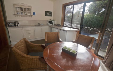 The Shingles Riverside Cottages - Accommodation Port Macquarie 1