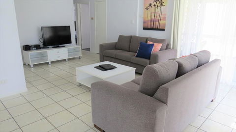 The Shores Holiday Apartments - Accommodation Port Macquarie 1