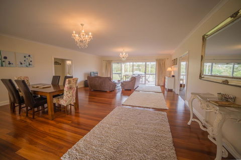 The Summer House Retreat - Accommodation Port Macquarie 1