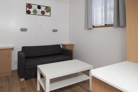 The Sundowner Cabin & Tourist Park - Accommodation Port Macquarie 2