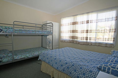 The Surf Way Cottage - Berrara - Accommodation Port Macquarie 2