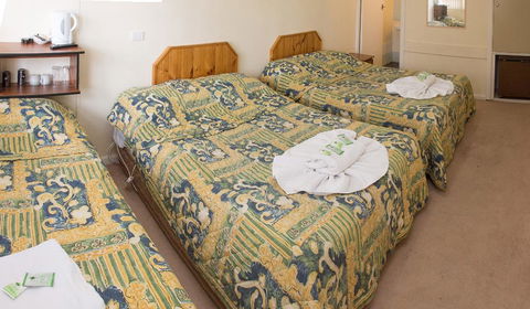 The Swiss Motel - Accommodation Port Macquarie 1