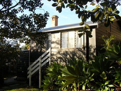 The Tree House, 6 Gowing Street - Accommodation Port Macquarie 2