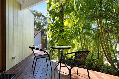 THE VIEW, TUGUN - 4 Bedrooms - Sea Views - Private Heated Pool - Accommodation Port Macquarie 3