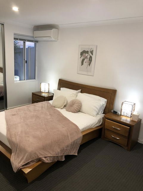 Three Bedroom, Two Bathroom Family Home - Accommodation Port Macquarie 2