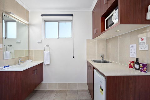 Thunderbird Motel Yass - Accommodation Port Macquarie 3