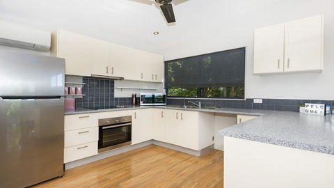Timbavati - Air-conditioning - WiFi - Accommodation Port Macquarie 1