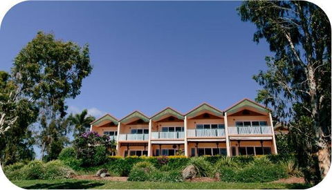 Tinaroo Lake Resort - Accommodation Port Macquarie 3