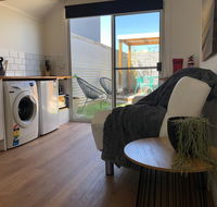 Tiny Tom - Hidden beside the river Mersey - Accommodation Port Macquarie