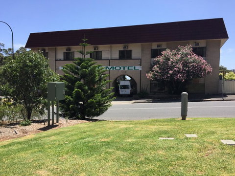 Tollgate Motel - Accommodation Port Macquarie 0