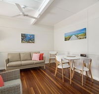 Tondio Terrace Flat 5 - Pet Friendly ground floor budget style accommodation - Accommodation Port Macquarie