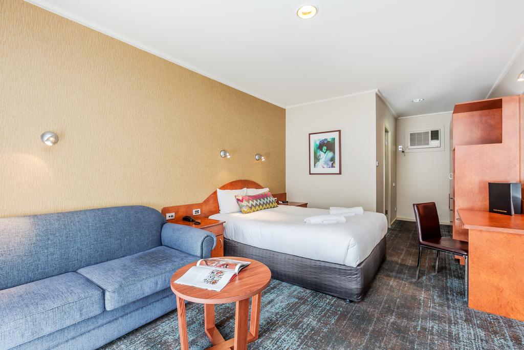 Clovelly Park SA Accommodation Port Macquarie