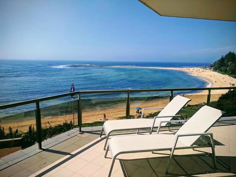 Toowoon Bay Beachfront Apartment - Accommodation Port Macquarie 0