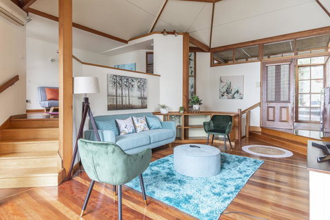 Tranquil Lake House - Perfect City Escape To Relax - Accommodation Port Macquarie 3