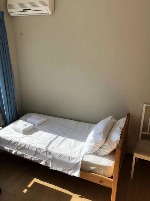 Traveler's Affordable Studio Unit (Beverly Hills) - Accommodation Port Macquarie 3