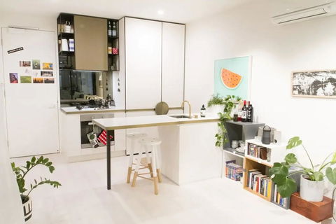 Trendy 1 Bedroom Apartment In The Heart Of Collingwood - Accommodation Port Macquarie 1