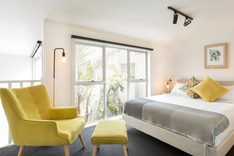 Trendy Loft Near Smith St. With Cosy Courtyard And Parking - Accommodation Port Macquarie 2