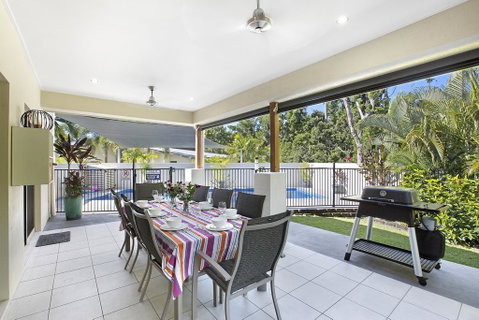 Tropical Private Holiday House With Pool - Accommodation Port Macquarie 3
