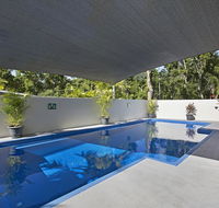 Tropical private holiday house with pool - Accommodation Port Macquarie