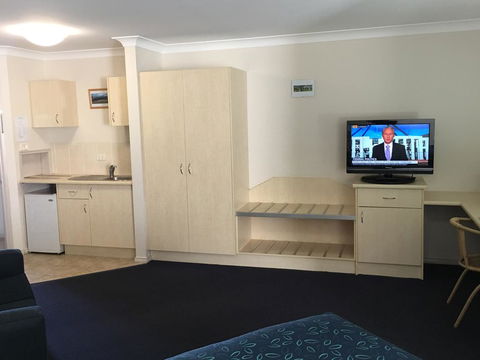 Tuckerbox Motor Inn - Accommodation Port Macquarie 2