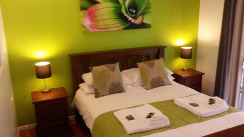 Turtle Reef Bed & Breakfast Cairns - Accommodation Port Macquarie 3