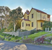 Two Story Bed and Breakfast - Accommodation Port Macquarie