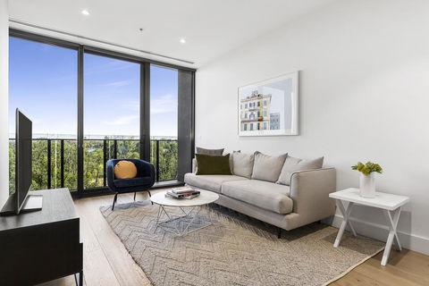 Tyrian Albert Park Lake - Accommodation Port Macquarie 1