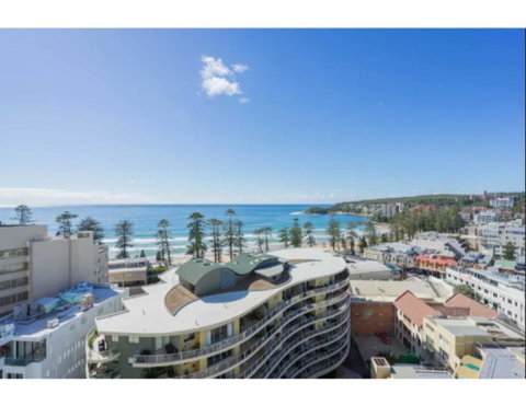 Ultrachic Executive Beach Apartment - Accommodation Port Macquarie 2