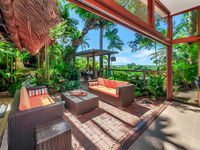 Unique tropical rainforest getaway