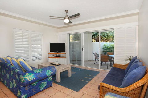 Unit 1 Marcoola Sunrise - Marcoola Beach - Accommodation Port Macquarie 2