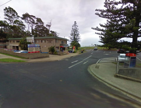 Unit 2 Breakaway Lodge - Accommodation Port Macquarie 0