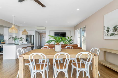 UNIT 35 Whitsundays - Accommodation Port Macquarie 3