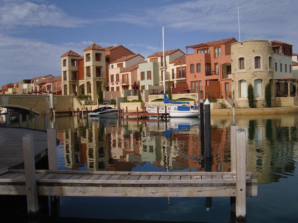 Greenfields WA Accommodation Port Macquarie