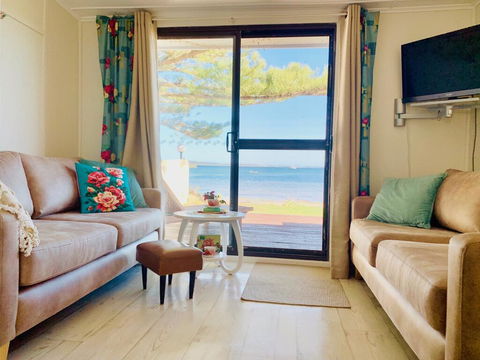 Vandy's Shack At Mount Dutton Bay - Ideal For Couples And Small Families - Accommodation Port Macquarie 2
