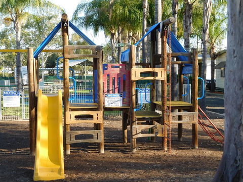 Villa Holiday Park - Accommodation Port Macquarie 1