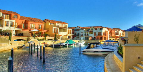 Villa Port Grimaud On Bouvard Island - Accommodation Port Macquarie 0