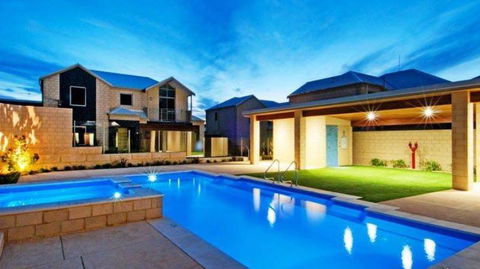 Villa Serenity On The Terrace - Accommodation Port Macquarie 0