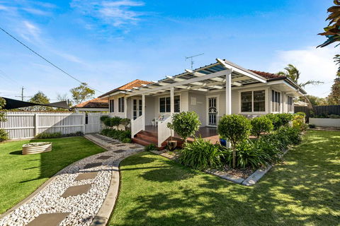 Viola House - Accommodation Port Macquarie 0