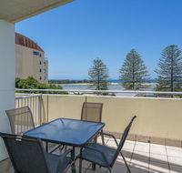 Waldorf Unit 409 - The Entrance NSW