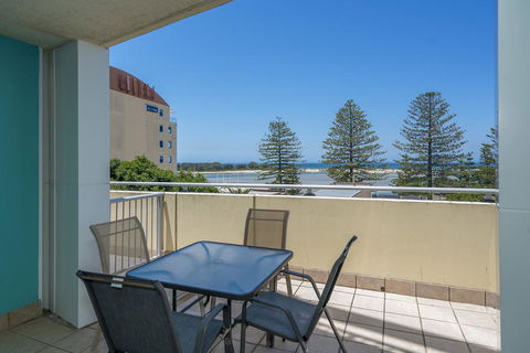 Waldorf, Unit 409 - The Entrance, NSW - Accommodation Port Macquarie 0