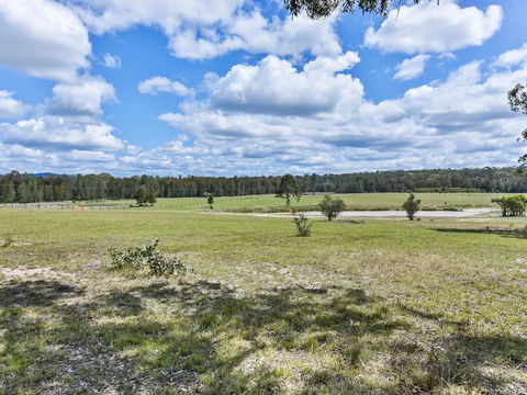 Wallaby Cottage - Cute Accom In Bushland Setting - Accommodation Port Macquarie 3
