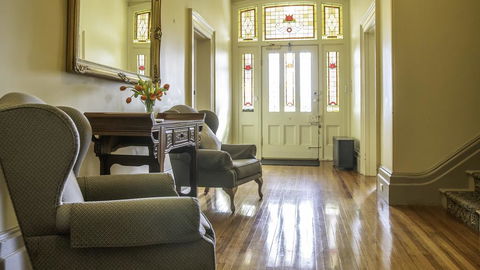 Waratah On York - Accommodation Port Macquarie 1