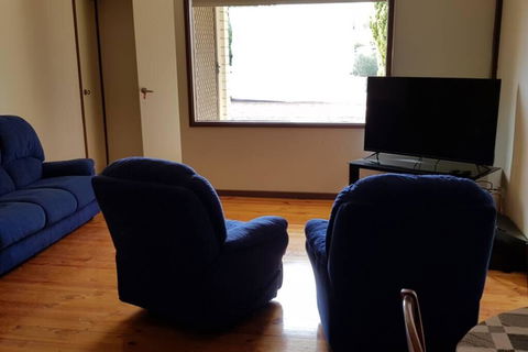 Warmont Apartments Self Contained Home - Accommodation Port Macquarie 3