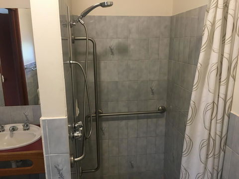 Warragul Views Motor Inn - Accommodation Port Macquarie 1
