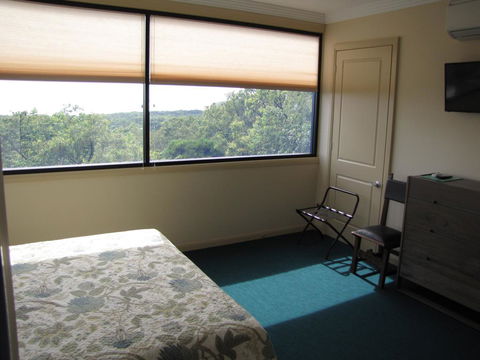 Warrawong Lodge - Accommodation Port Macquarie 2