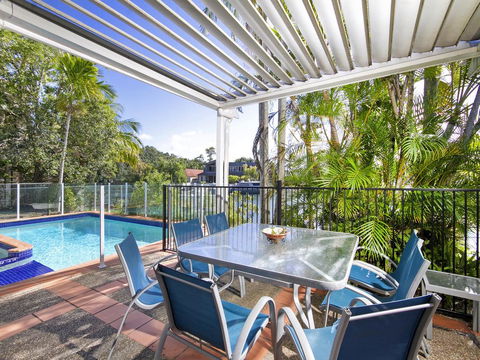Waterfront On Witta Circle - Accommodation Port Macquarie 3