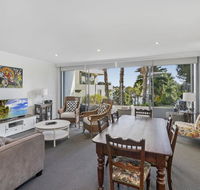 Waterfront resort living with space for the family - Accommodation Port Macquarie