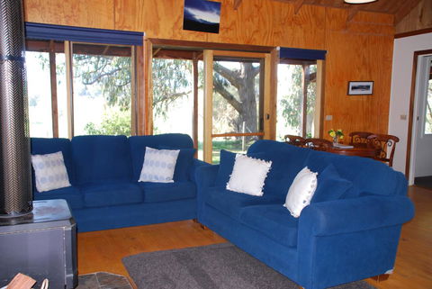Bluegum Ridge Cottages - Accommodation Port Macquarie 18